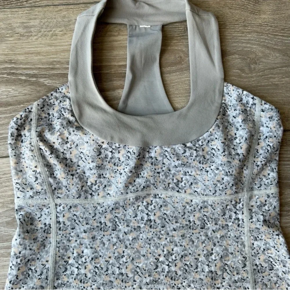 lululemon athletica great preowned